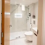 Town Center Duplex 6 *